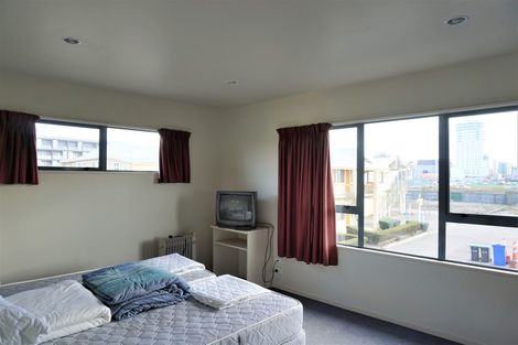 Photo of property in 4/276 Armagh Street, Christchurch Central, Christchurch, 8011