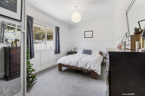 Photo of property in 6 Carlisle Street, Island Bay, Wellington, 6023