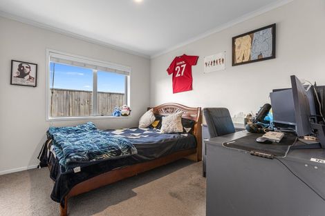 Photo of property in 68 Puhirake Crescent, Pyes Pa, Tauranga, 3112