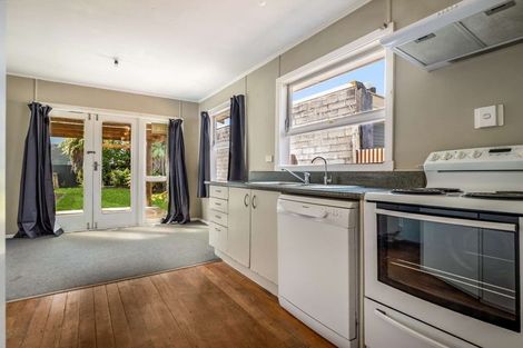 Photo of property in 9 Campbell Street, Frankton, Hamilton, 3204