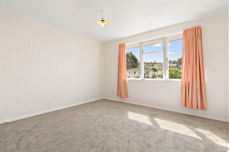 Photo of property in 2/41 Greenslade Crescent, Northcote, Auckland, 0627