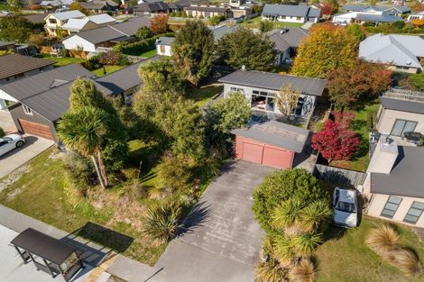 Photo of property in 32 Sylvan Street, Lake Hayes, Queenstown, 9304