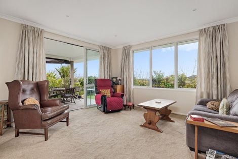 Photo of property in 105 Rowesdale Drive, Ohauiti, Tauranga, 3112