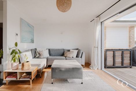 Photo of property in 10 Golf Road, Mount Maunganui, 3116