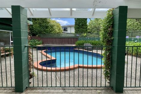 Photo of property in 10 Winslow Street, Burnside, Christchurch, 8053