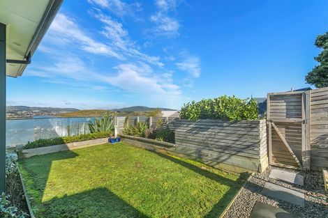 Photo of property in 8 The Track, Plimmerton, Porirua, 5026