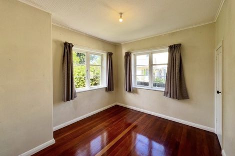 Photo of property in 39 Park Road, West End, Palmerston North, 4412