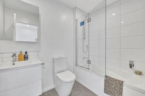 Photo of property in 125 Ngae Place, Mangere East, Auckland, 2024