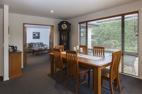 Photo of property in 37 Marble Wood Drive, Papanui, Christchurch, 8053