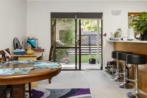 Photo of property in 1/19 Chesham Avenue, Waipahihi, Taupo, 3330