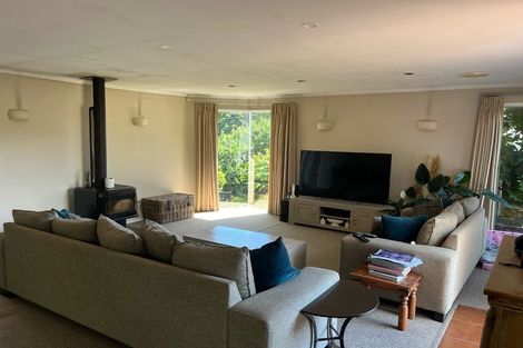 Photo of property in 11 Hutchinsons Road, Bucklands Beach, Auckland, 2014