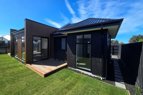 Photo of property in 10 Inch Crescent, Rangiora, 7400