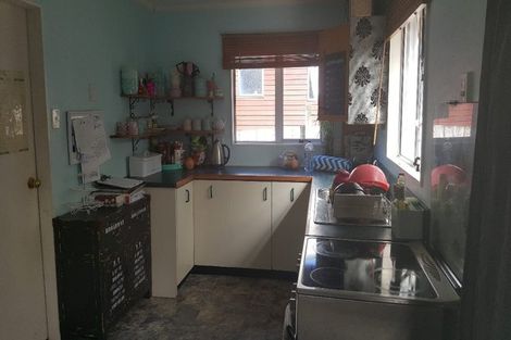 Photo of property in 100 Rangituhi Crescent, Takapuwahia, Porirua, 5022