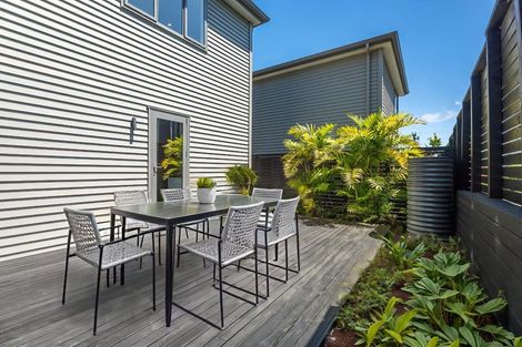Photo of property in 6d O'halloran Road, Howick, Auckland, 2014