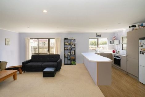 Photo of property in 13 Cholmondeley Crescent, Whitianga, 3510