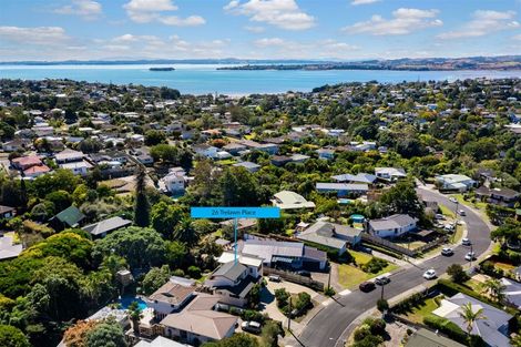 Photo of property in 26 Trelawn Place, Cockle Bay, Auckland, 2014