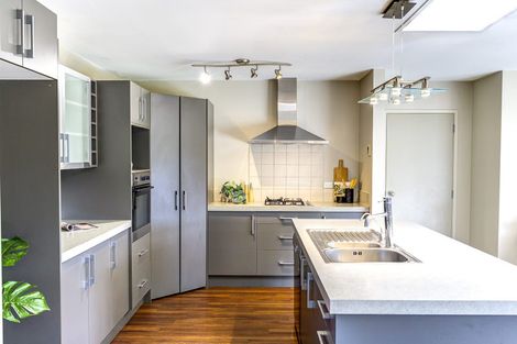 Photo of property in 12 Wiltshire Drive, Huntington, Hamilton, 3210