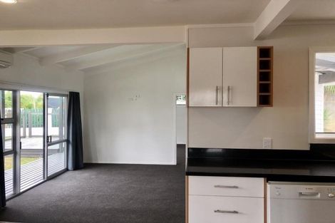 Photo of property in 12 Sacha Place, Glenview, Hamilton, 3206