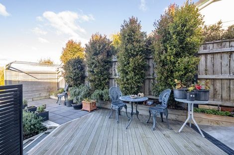 Photo of property in 66 Guadeloupe Crescent, Grenada Village, Wellington, 6037