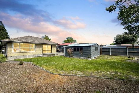 Photo of property in 8 Davidson Crescent, Hornby, Christchurch, 8042