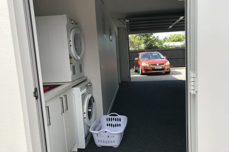 Photo of property in 2/36 Shirley Road, Richmond, Christchurch, 8013