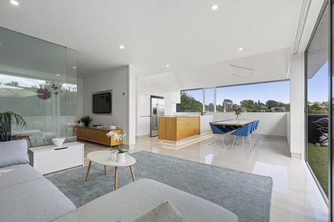 Photo of property in 9a Shirley Road, Grey Lynn, Auckland, 1021