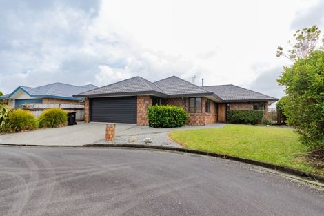 Photo of property in 7 Lourie Way, Fitzherbert, Palmerston North, 4410