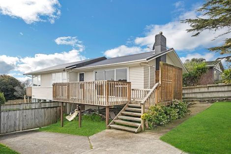 Photo of property in 68 Beechdale Crescent, Pakuranga Heights, Auckland, 2010