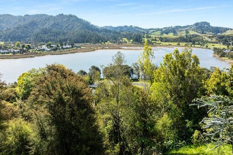 Photo of property in 12 Patton Place, Tairua, 3508