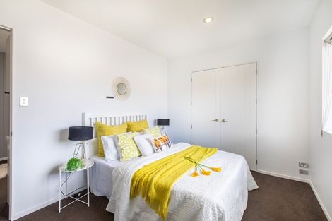 Photo of property in 12 Hampshire Court, Flagstaff, Hamilton, 3210