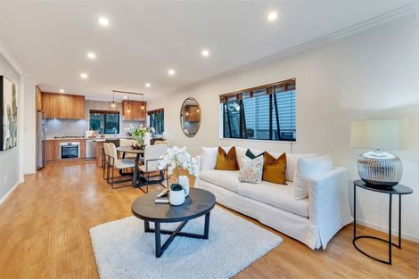 Photo of property in 128 Nile Road, Milford, Auckland, 0620