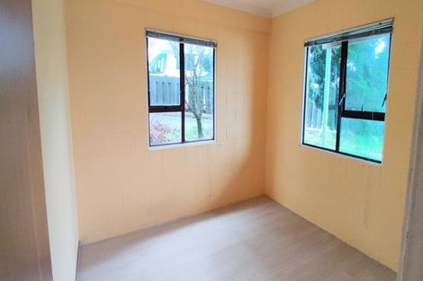 Photo of property in 41 Miltonia Avenue, Te Atatu South, Auckland, 0610