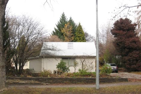 Photo of property in 72 Buckingham Street, Arrowtown, 9302