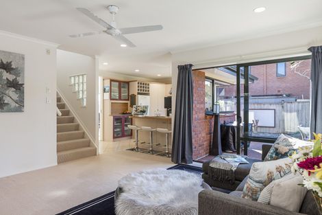 Photo of property in 12 Blackwood Drive, Wattle Downs, Auckland, 2103