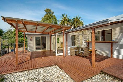 Photo of property in 83 Queen Street, Westport, 7825