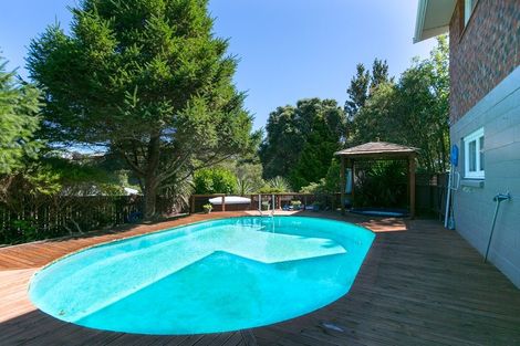 Photo of property in 9 Nevada Drive, Merrilands, New Plymouth, 4312