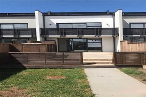 Photo of property in 174 Hobsonville Point Road, Hobsonville, Auckland, 0616