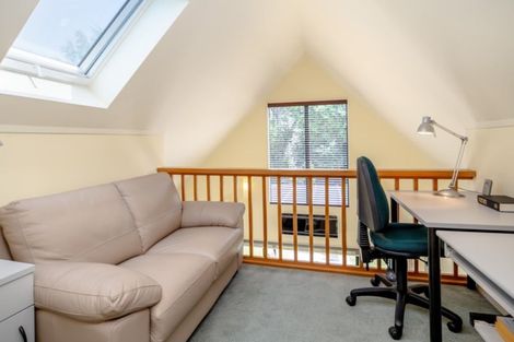 Photo of property in 8 Horton Street, Greytown, 5712