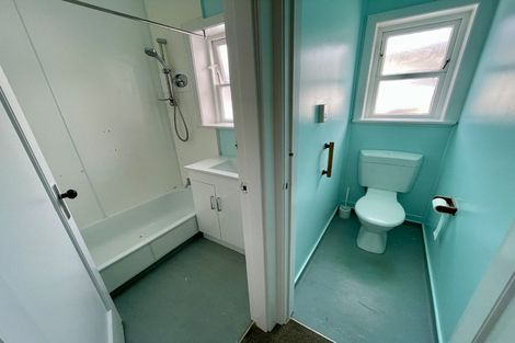 Photo of property in 8 Brook Street, Waiwhetu, Lower Hutt, 5010