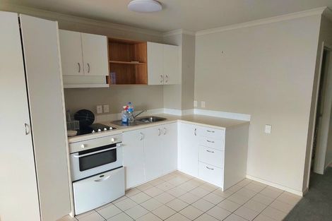 Photo of property in 24/8 Carolina Place, Albany, Auckland, 0632