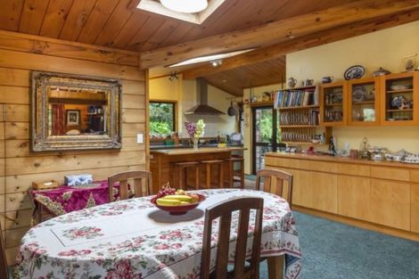 Photo of property in 231 Henwood Road, Paraite, New Plymouth, 4372