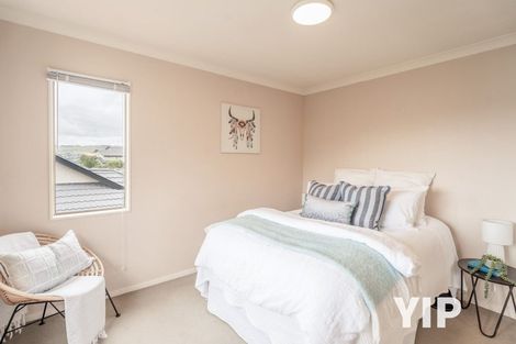 Photo of property in 50 Erlestoke Crescent, Churton Park, Wellington, 6037
