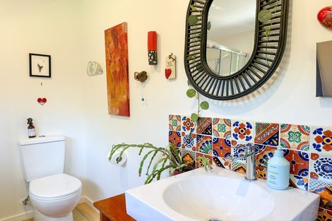 Photo of property in 14 Gibbs Road, Collingwood, 7073