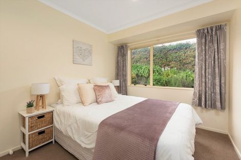 Photo of property in 1 Tautara Place, Ohauiti, Tauranga, 3112