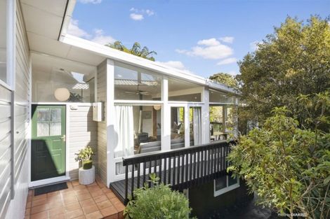 Photo of property in 9 Ardross Avenue, Khandallah, Wellington, 6035