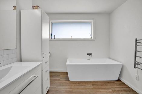 Photo of property in 12e Takiroa Street, Urenui, 4375