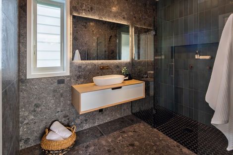 Photo of property in 13 Oates Place, Greytown, 5712