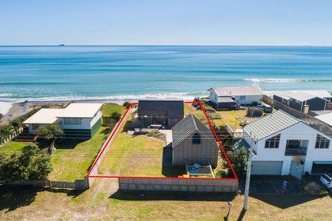 Photo of property in 147 Pukehina Parade, Pukehina, Te Puke, 3189