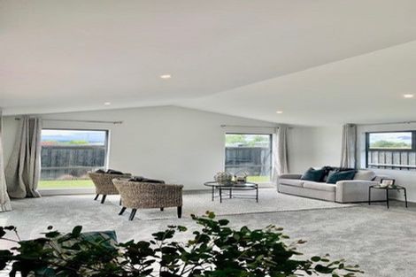 Photo of property in 10 Mccahon Drive, Rangiora, 7400