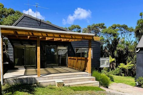 Photo of property in 303 School Road, Waimauku, 0881